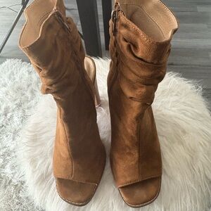 Brown Suede Women's ankle Boots
